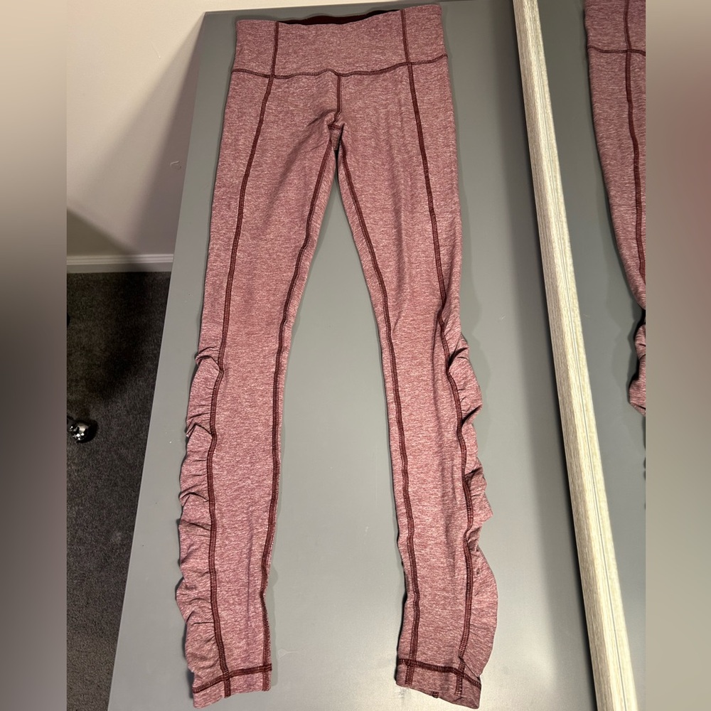 Lululemon Plum/Mauve Ruched Leggings